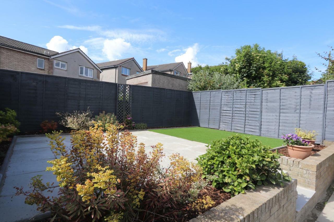 Dunfermline - Luxury 3 Bedroom 2 Bathroom Detached House With Garden Esterno foto