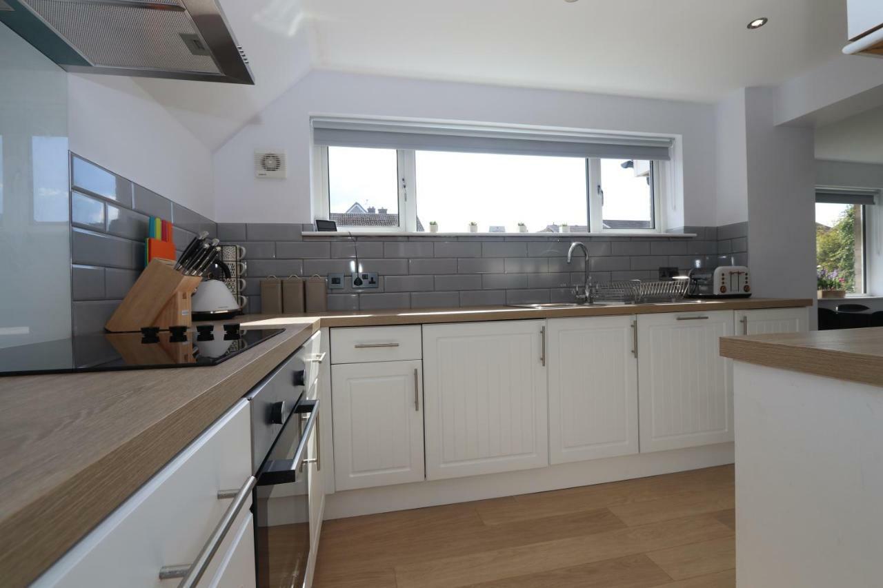 Dunfermline - Luxury 3 Bedroom 2 Bathroom Detached House With Garden Esterno foto
